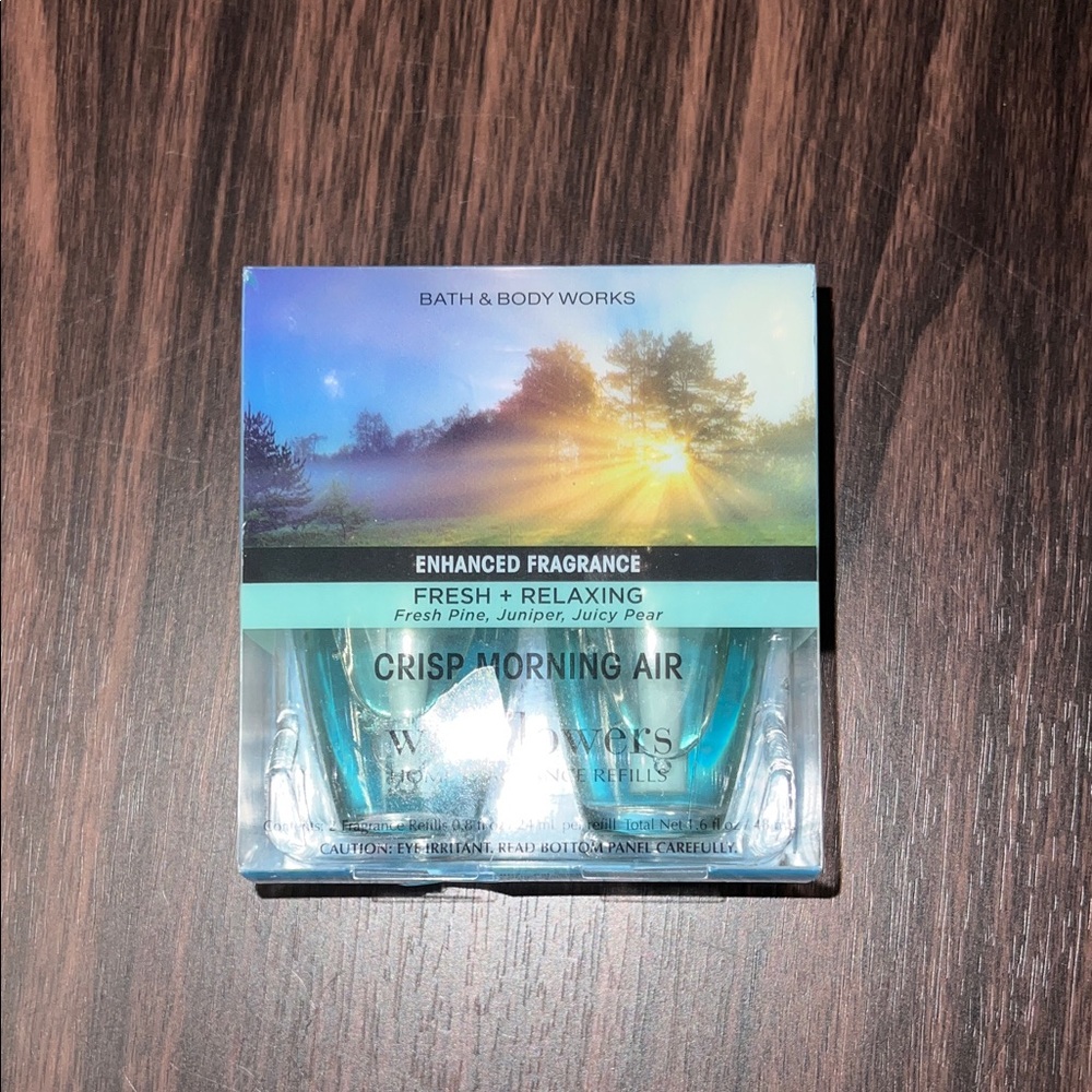 Bath & Body Works Crisp Morning Air Refill - Blue and Green